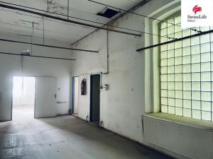 Prodej výrobních prostor, Úpice, Bezručova, 859 m2