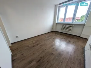 Prodej bytu 3+1, Vejprnice, Plzeňská, 72 m2