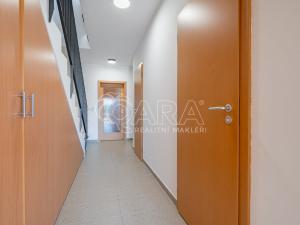 Pronájem rodinného domu, Beroun, Za Viničnou, 143 m2