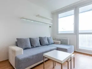 Pronájem bytu 2+kk, Praha - Řepy, Makovského, 40 m2