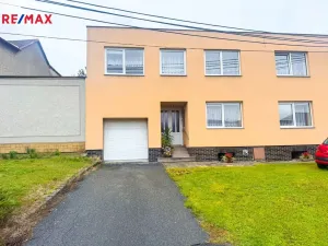 Prodej rodinného domu, Roštění, 400 m2