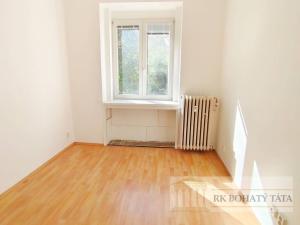 Pronájem bytu 2+kk, Praha - Nusle, Žateckých, 45 m2