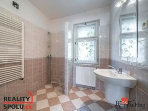 Prodej rodinného domu, Chleny, 239 m2