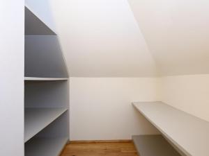 Pronájem bytu 2+kk, Praha - Dejvice, Srbská, 65 m2