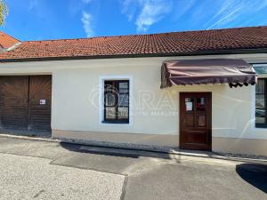 Pronájem obchodního prostoru, Český Krumlov - Domoradice, Budějovická, 12 m2