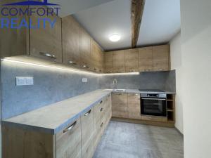 Prodej rodinného domu, Melč, 200 m2