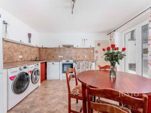 Prodej rodinného domu, Uherské Hradiště, U Cihelny, 246 m2