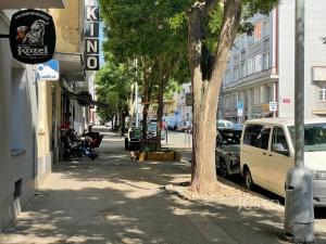 Prodej bytu 3+1, Praha, Biskupcova, 83 m2