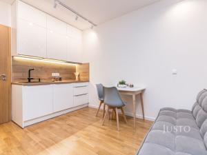 Pronájem bytu 1+kk, Praha, Kakosova, 33 m2