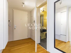 Pronájem bytu 4+kk, Praha - Nové Město, Senovážné náměstí, 135 m2