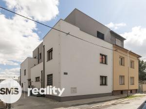 Pronájem bytu 3+kk, Opava, Anenská, 82 m2