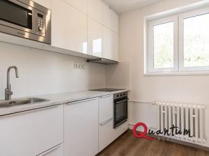 Pronájem bytu 3+1, Praha - Břevnov, Talichova, 105 m2
