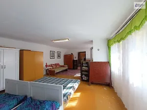 Prodej rodinného domu, Kozárovice, 165 m2