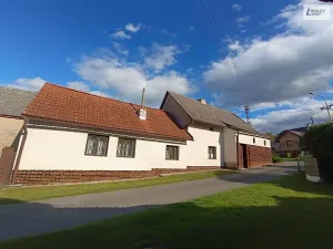 Prodej rodinného domu, Kozárovice, 165 m2