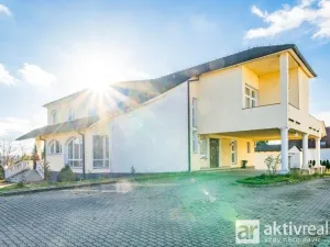 Prodej pozemku pro bydlení, Praha - Šeberov, K Hrnčířům, 2233 m2