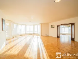 Prodej pozemku pro bydlení, Praha - Šeberov, K Hrnčířům, 2233 m2