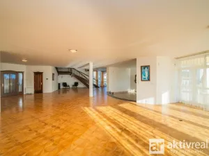 Prodej pozemku pro bydlení, Praha - Šeberov, K Hrnčířům, 2233 m2