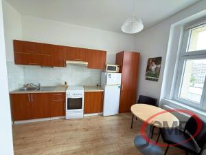 Pronájem bytu 2+kk, Praha, K Botiči, 47 m2
