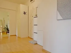 Pronájem bytu 2+1, Praha - Vršovice, Jakutská, 60 m2