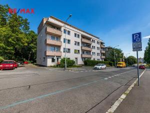 Pronájem bytu 2+1, Praha - Střešovice, Na Petynce, 63 m2