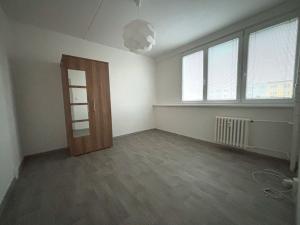 Pronájem bytu 2+1, Plzeň - Skvrňany, Macháčkova, 52 m2