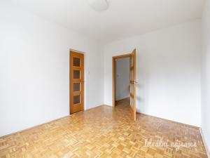 Pronájem bytu 2+1, Praha - Malešice, Počernická, 55 m2