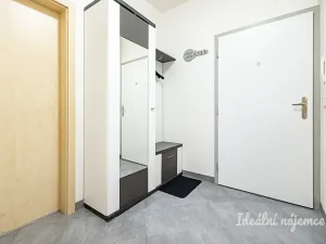 Pronájem bytu 2+kk, Praha - Kyje, Sicherova, 47 m2