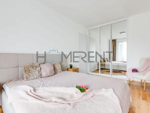Pronájem bytu 2+kk, Praha - Nusle, Mužíkova, 46 m2