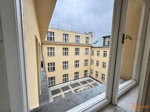 Pronájem bytu 2+1, Praha - Staré Město, Národní, 88 m2
