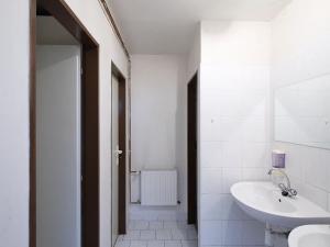 Pronájem kanceláře, Liberec, Na Žižkově, 173 m2