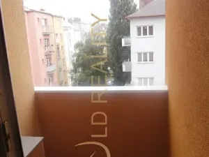 Pronájem bytu 1+1, Olomouc, Zeyerova, 36 m2