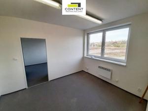 Pronájem výrobních prostor, Kladno - Dubí, Dubská, 2110 m2