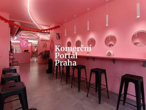 Pronájem restaurace, Praha - Malá Strana, Karmelitská, 259 m2