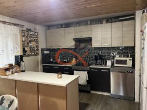 Prodej rodinného domu, Jarcová, 158 m2