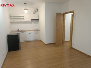 Pronájem bytu 2+kk, Praha - Hostivař, Rychtáře Petříka, 38 m2