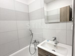 Pronájem bytu 2+1, Ostrava, Průkopnická, 57 m2