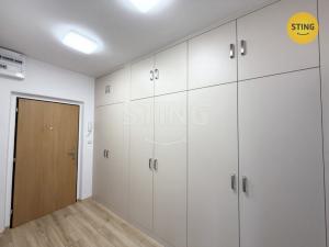 Pronájem bytu 2+1, Ostrava, Průkopnická, 57 m2