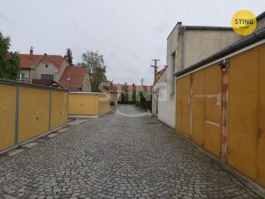Pronájem garáže, Kostelec na Hané, 30 m2