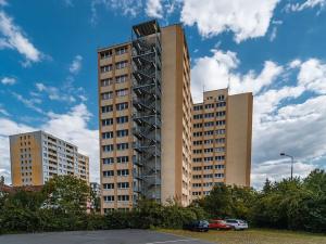 Pronájem bytu 1+kk, Praha - Střížkov, Děčínská, 27 m2