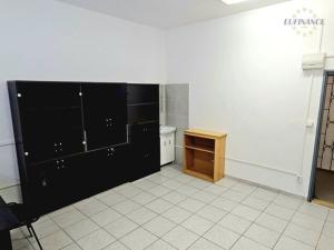 Pronájem kanceláře, Kralupy nad Vltavou, Nerudova, 16 m2