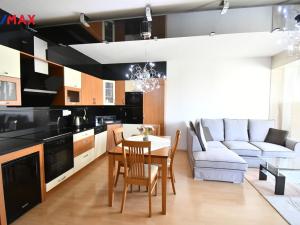 Pronájem bytu 2+kk, Hradec Králové - Třebeš, Svatojánská, 57 m2