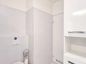 Pronájem bytu 4+kk, Praha - Jinonice, Pod stolovou horou, 84 m2