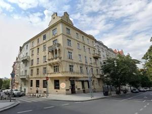 Pronájem bytu 2+1, Praha - Vršovice, Ruská, 70 m2