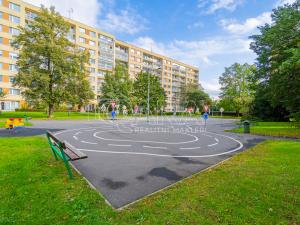 Prodej bytu 2+kk, Praha, Brandlova, 44 m2