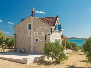 Prodej vily, Šibenik, Chorvatsko, 105 m2
