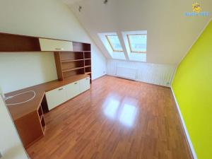 Pronájem atypického bytu, Praha - Krč, Budějovická, 69 m2