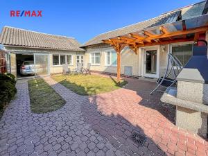 Prodej vícegeneračního domu, Lutín, 330 m2