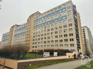 Prodej garáže, Praha, Hnězdenská, 18 m2