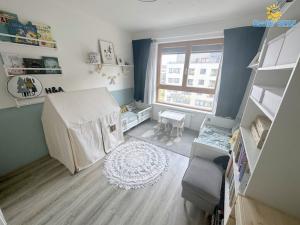 Pronájem bytu 4+kk, Praha - Modřany, Rorýsová, 109 m2