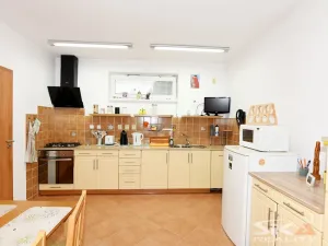 Prodej rodinného domu, Líšťany, V Poustkách, 67 m2